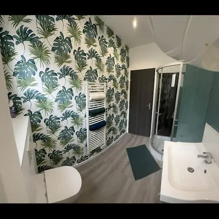 Lägenhet Cosy - Proche Et Toute Commodites *