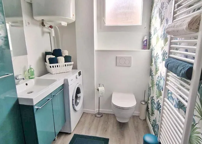 Cosy - Proche Et Toute Commodites Apartamento Nice